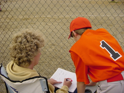 Team _mom _keeping _stats _0